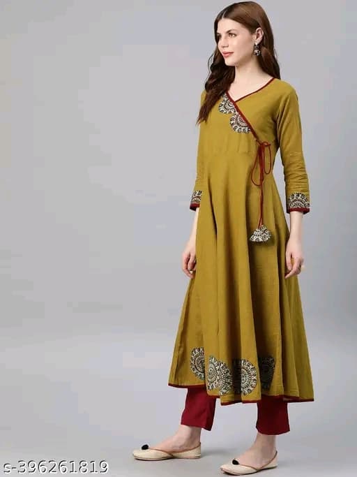 WhatsApp Image 2025-12-28 at 7.55.48 PM Gallery Women's Kurtis & Kurtas Cotton Blend Sleeve Length: Three-Solid Sizes: XS S M L XL XXL XXXL 4XL 5XL 6XL 7XL 8XL - Image 3