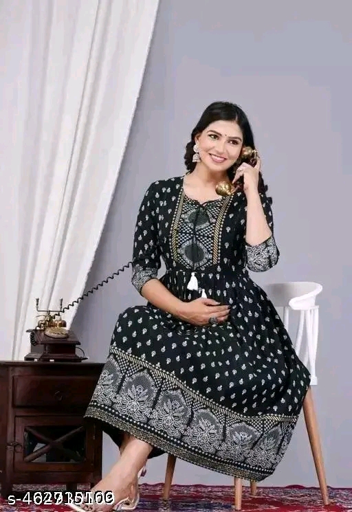 ms_8y1u7_512_462715109 *Women Rayon Myra Petite Kurtis* Flipstock - Image 4
