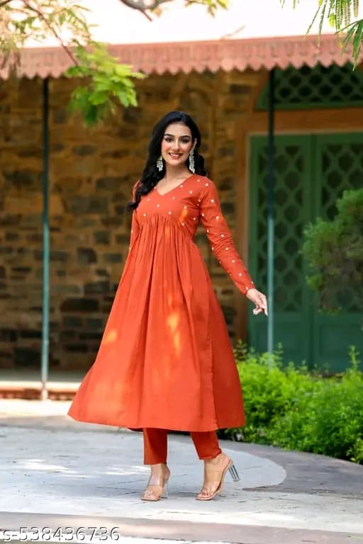 WhatsApp Image 2025-12-28 at 10.31.25 AM (1) Chithrarekha Superior Women Rayon Kurta Set - Image 6
