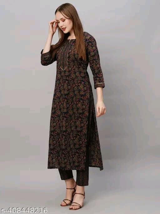 WhatsApp Image 2025-12-28 at 10.33.51 AM (1) New Trendy Kurta Sets Cotton Slub Three-Quarter Sleeves - Image 7