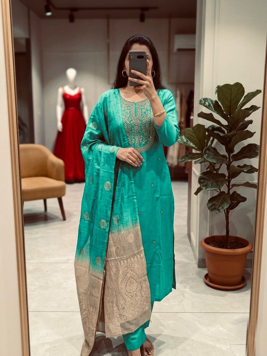 beautifully crafted kurti set, beautifully crafted kurti set,